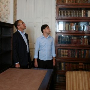 Itabira Comitiva visita neto de Drummond e busca intercâmbios visando fortalecimento cultural de Itabira Itabira