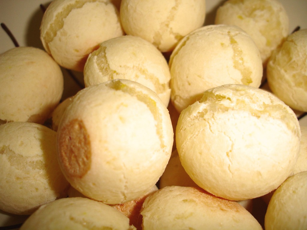 Pão de queijo mineiro