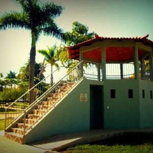 Biquinhas, privilegiada por diversas tribos indígenas Cidades