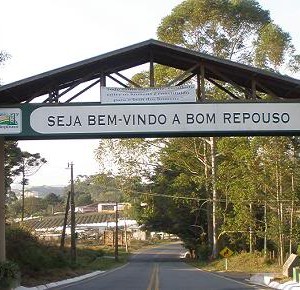 Bom Repouso e o encanto de suas montanhas Cidades