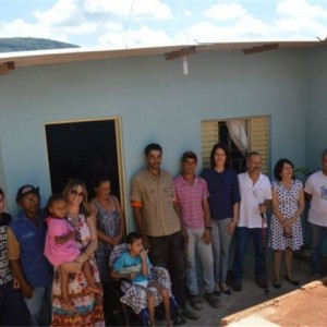 Ouro Branco – Prefeitura e Projeto João de Barro entregam casa adaptada Ouro Branco